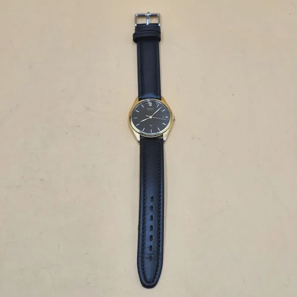 Vintage Seiko SQ Two Tone Date Watch Ref 5Y22-8060 New Battery